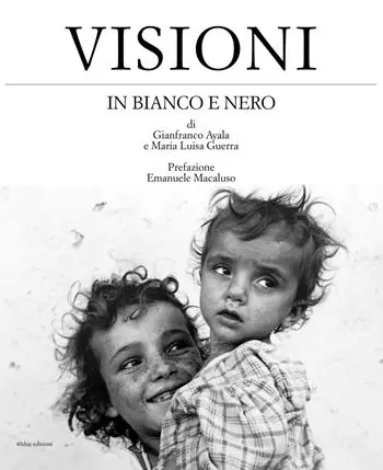 Soddisfatti O Rimborsati Visioni in bianco e nero. Ediz. italiana e inglese